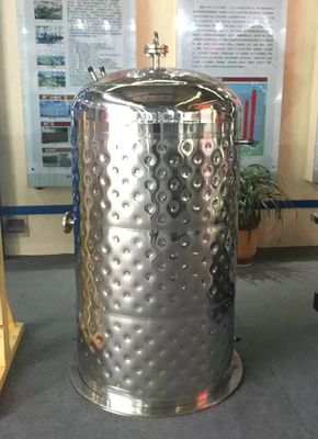 Edelstahl-Sammelbehälter Juice Coolings GMP mit Jacke